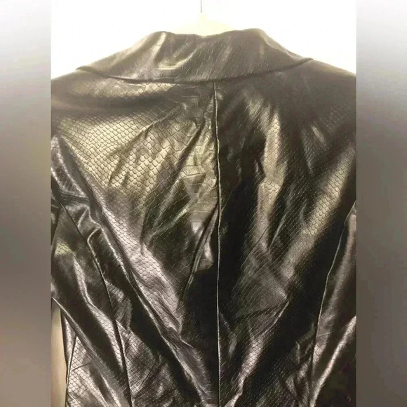 Chic Black Leather Jacket.
Snake Embossed Faux Leather Embellished Blazer - Picture 16 of 17